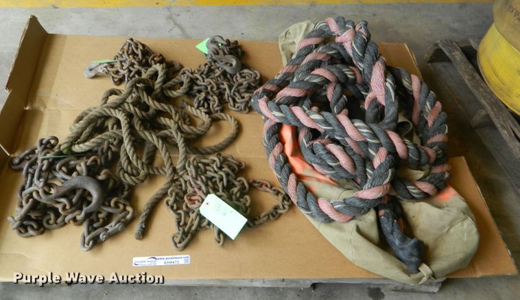 image for item EH9472 Tow chains