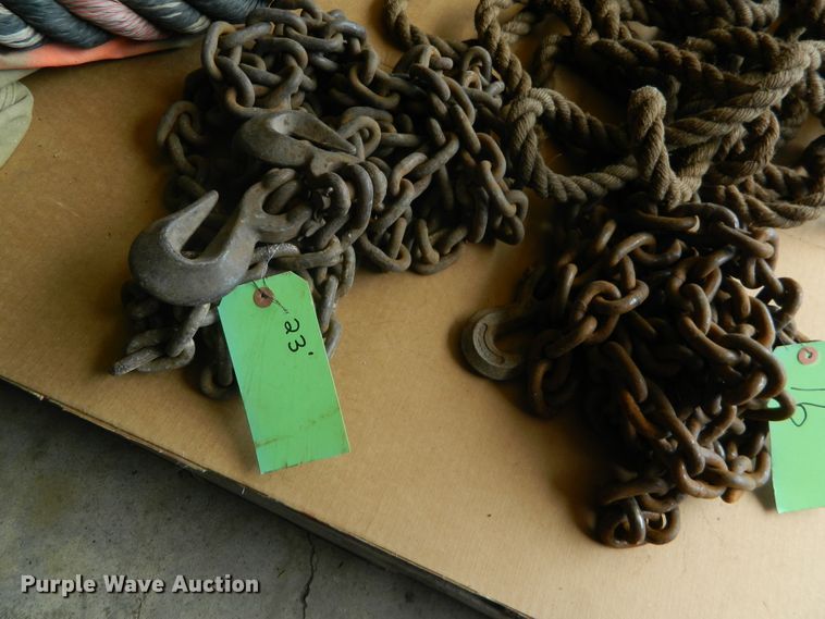 image for item EH9472 Tow chains