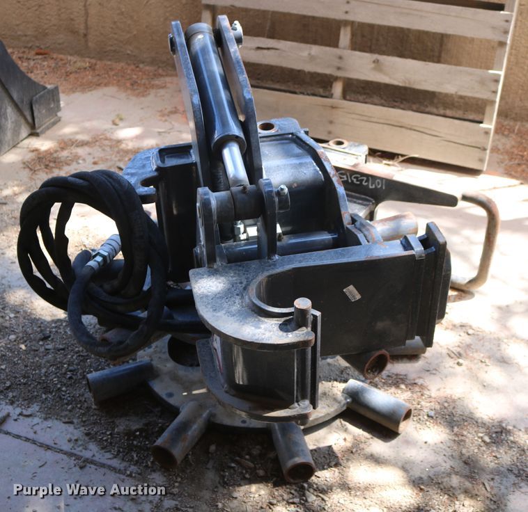 image for item EP9659 Bobcat packer wheel