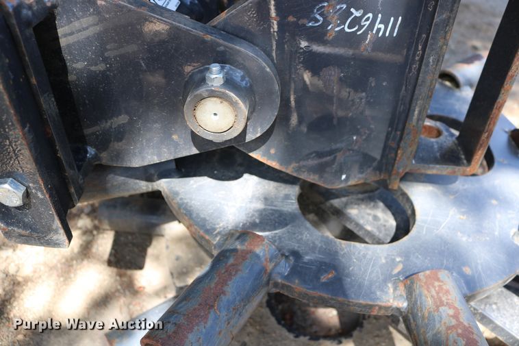 image for item EP9659 Bobcat packer wheel