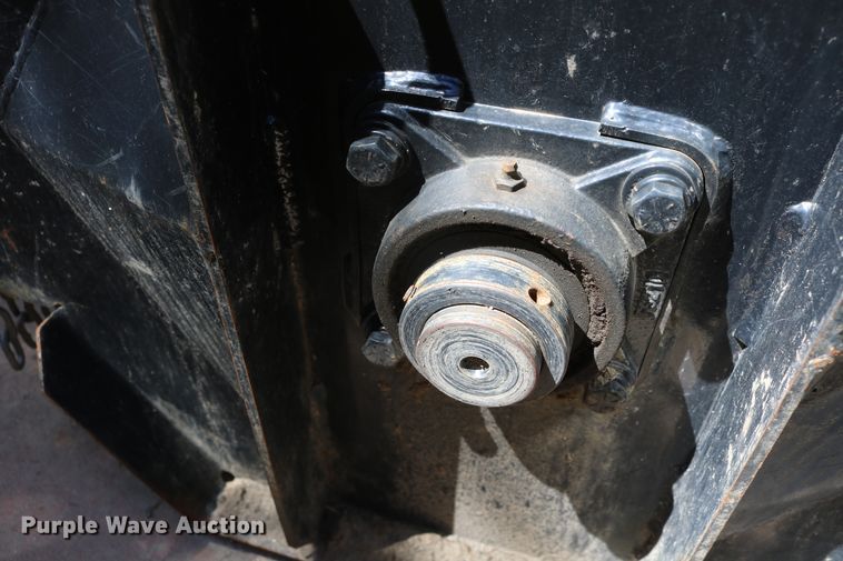 image for item EP9660 2017 Bobcat 40FM flail mower