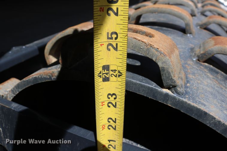 image for item EP9661 2017 Bobcat 73 skid steer vibratory roller