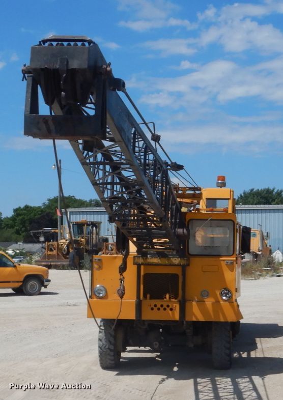 image for item FK9285 Little Giant 48  crane