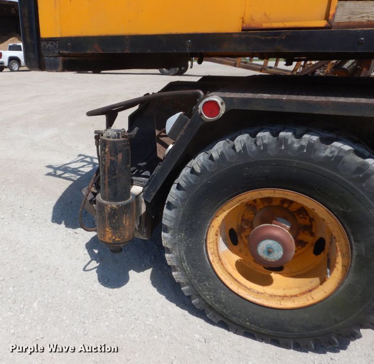 image for item FK9285 Little Giant 48  crane