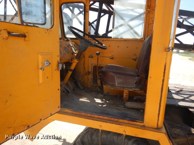 image for item FK9285 Little Giant 48  crane