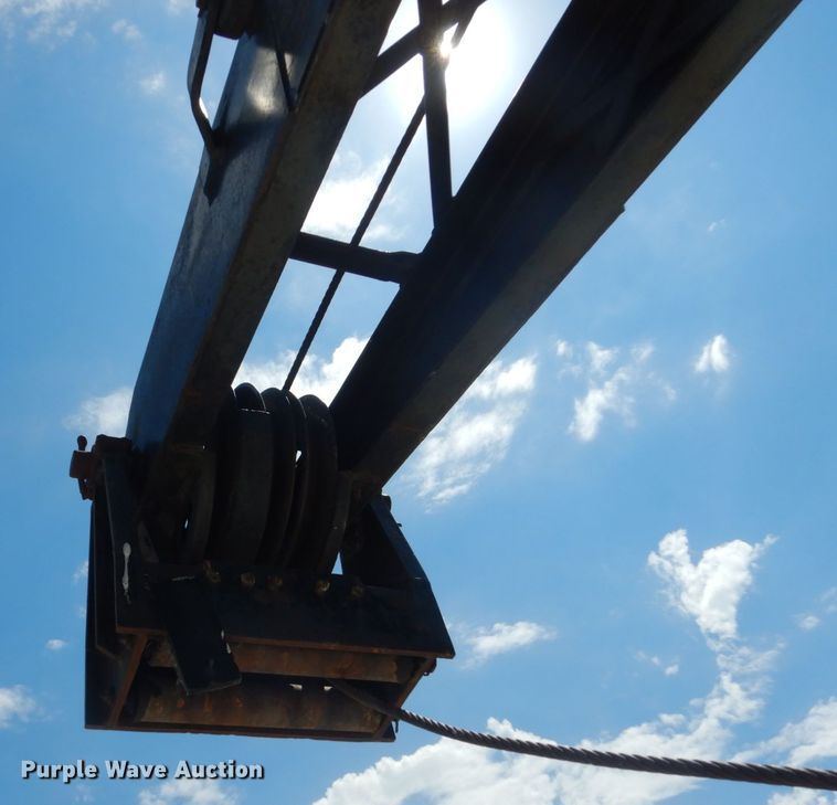 image for item FK9285 Little Giant 48  crane