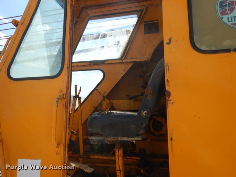 image for item FK9285 Little Giant 48  crane