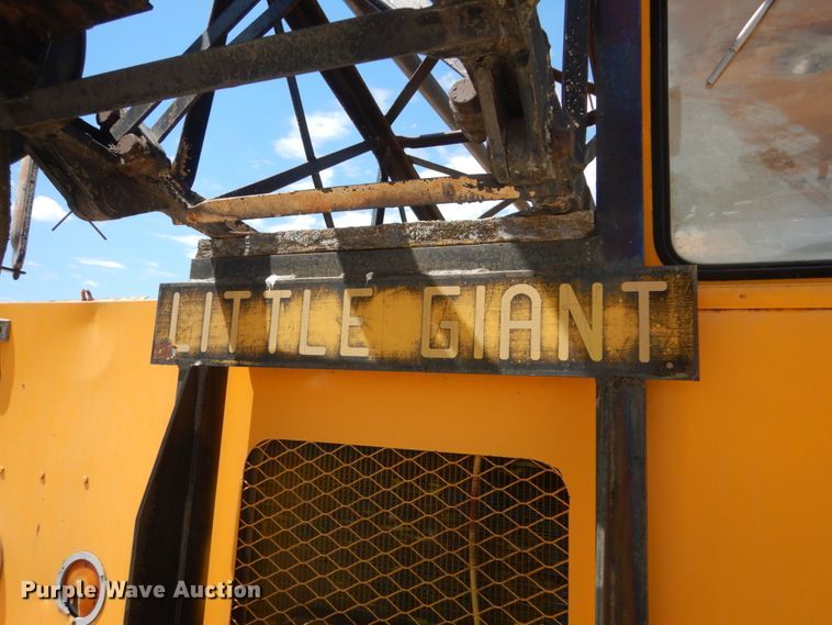 image for item FK9285 Little Giant 48  crane