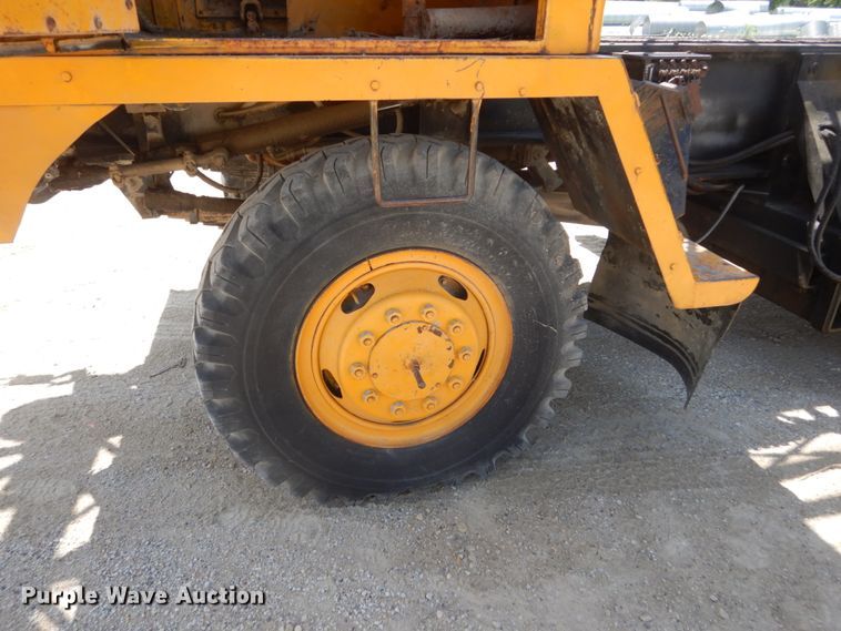 image for item FK9285 Little Giant 48  crane