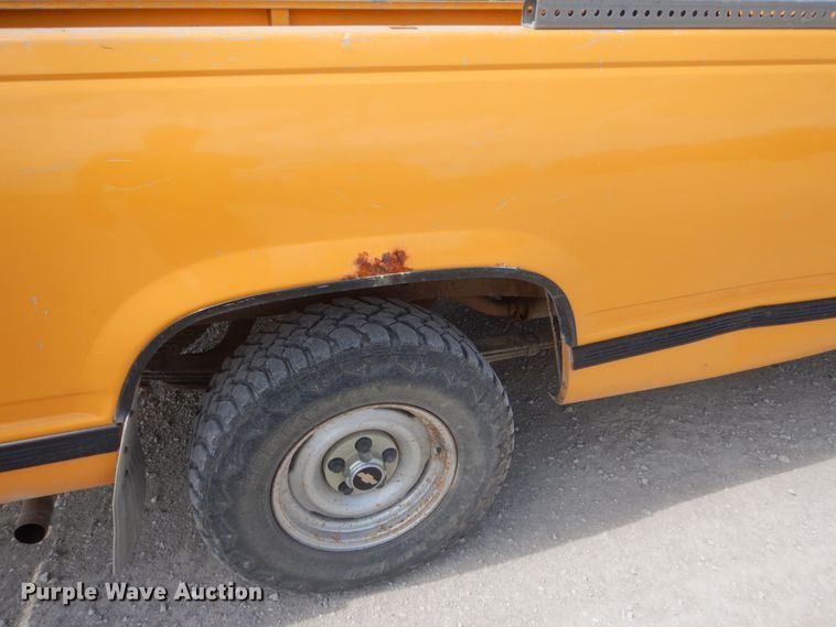 image for item FK9286 1990 Chevrolet C1500  pickup truck