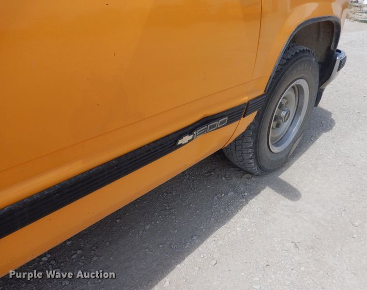 image for item FK9286 1990 Chevrolet C1500  pickup truck