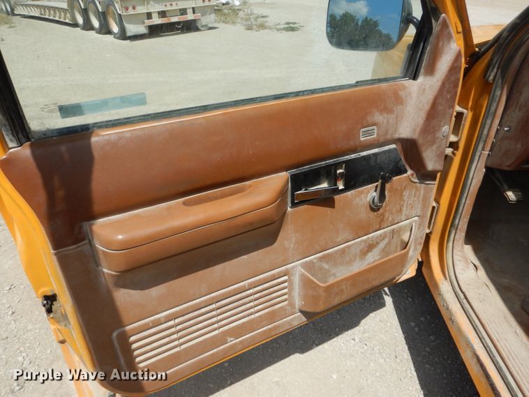 image for item FK9286 1990 Chevrolet C1500  pickup truck