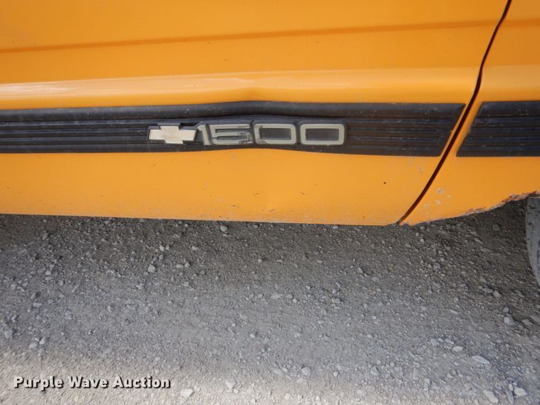 image for item FK9286 1990 Chevrolet C1500  pickup truck