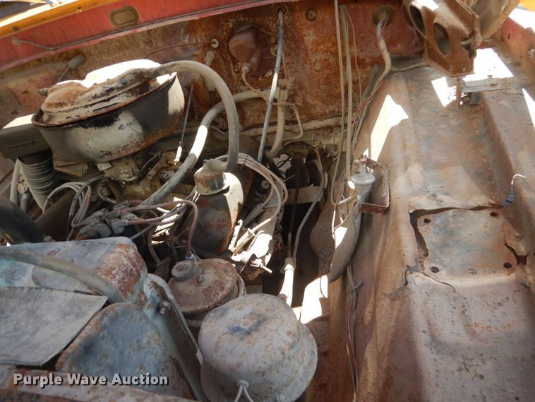 image for item FK9288 1975 Ford F600  flatbed truck