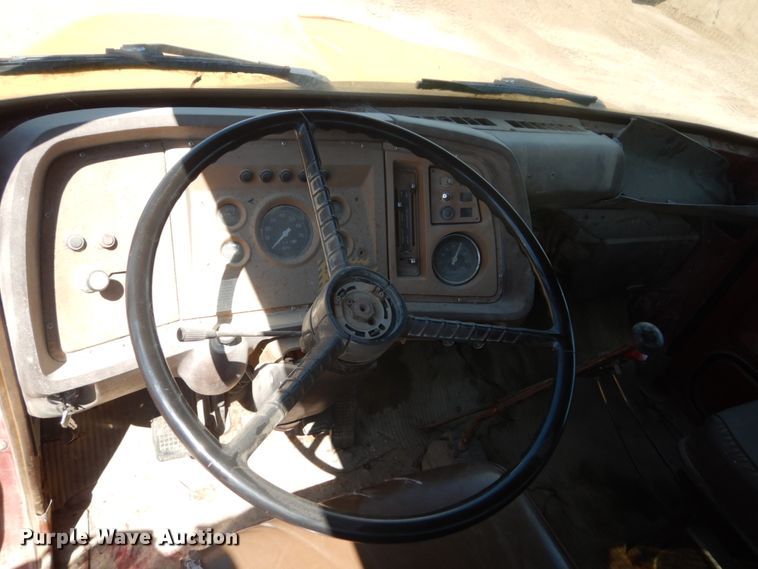 image for item FK9289 1980 Ford 700  flatbed truck