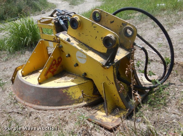 image for item FK9290 Pro Mac Cat M318 brush cutter