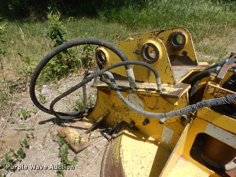 image for item FK9290 Pro Mac Cat M318 brush cutter