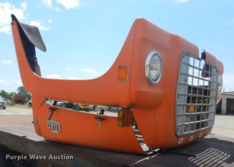 image for item FK9291 Ford 8000 truck hood