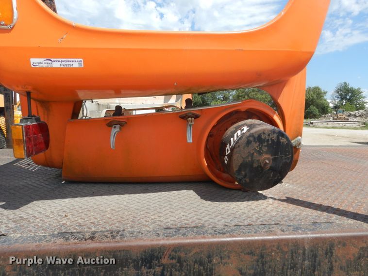 image for item FK9291 Ford 8000 truck hood