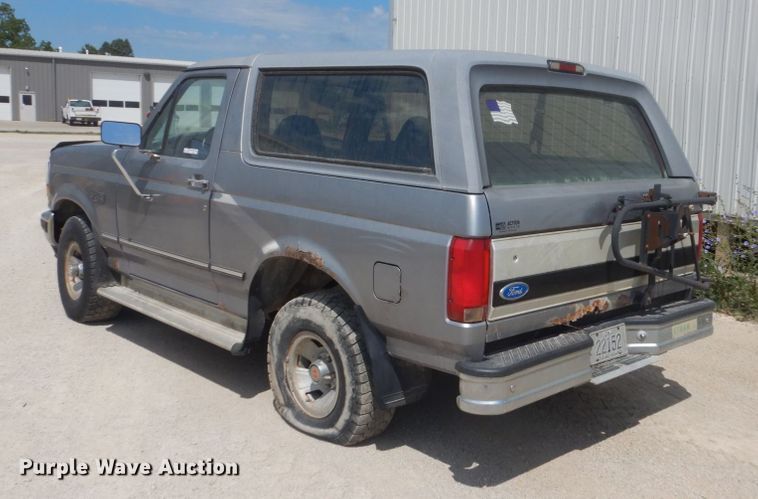 image for item FK9292 1994 Ford Bronco  SUV