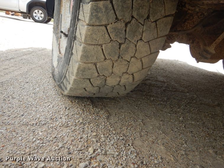 image for item FK9292 1994 Ford Bronco  SUV