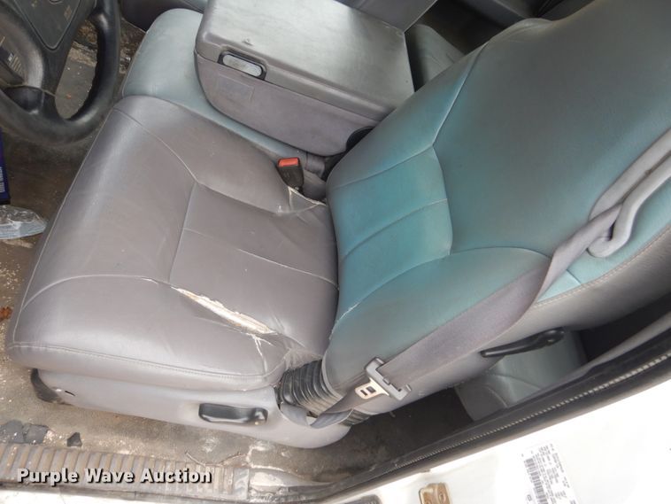 image for item FK9333 1999 Dodge Ram 1500  Club Cab pickup truck