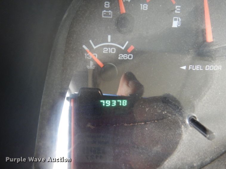 image for item FK9333 1999 Dodge Ram 1500  Club Cab pickup truck