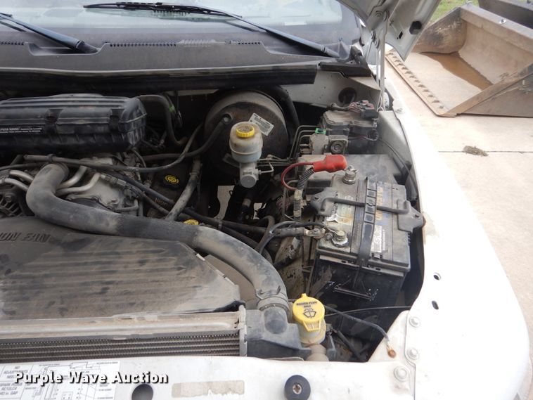 image for item FK9333 1999 Dodge Ram 1500  Club Cab pickup truck