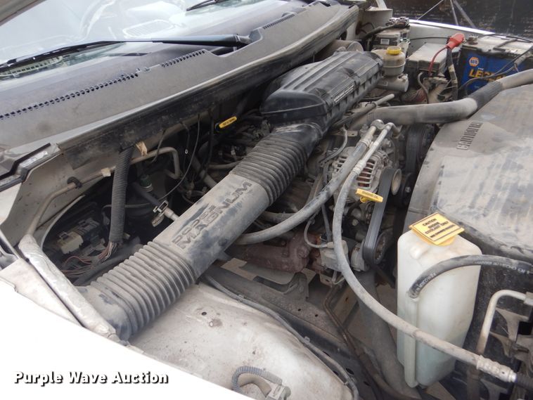 image for item FK9333 1999 Dodge Ram 1500  Club Cab pickup truck