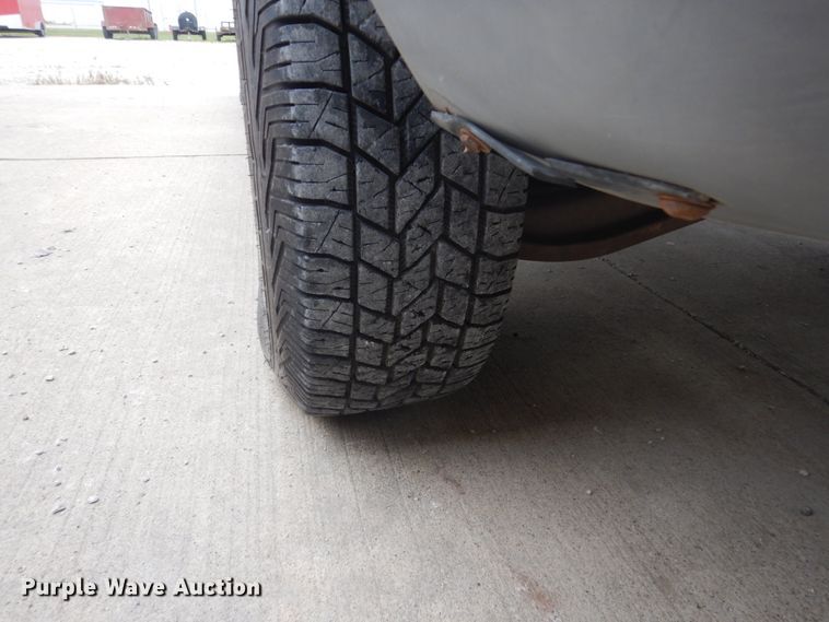 image for item FK9333 1999 Dodge Ram 1500  Club Cab pickup truck