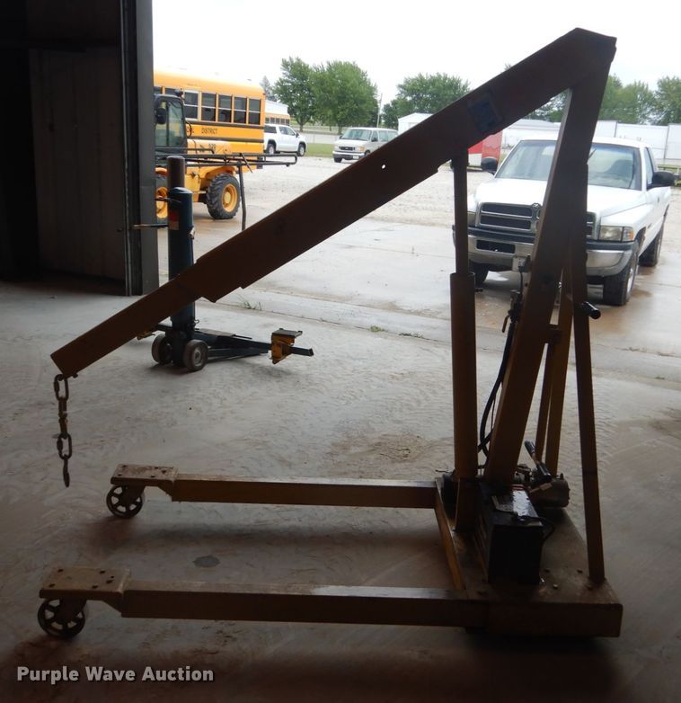image for item FK9334 Engine hoist