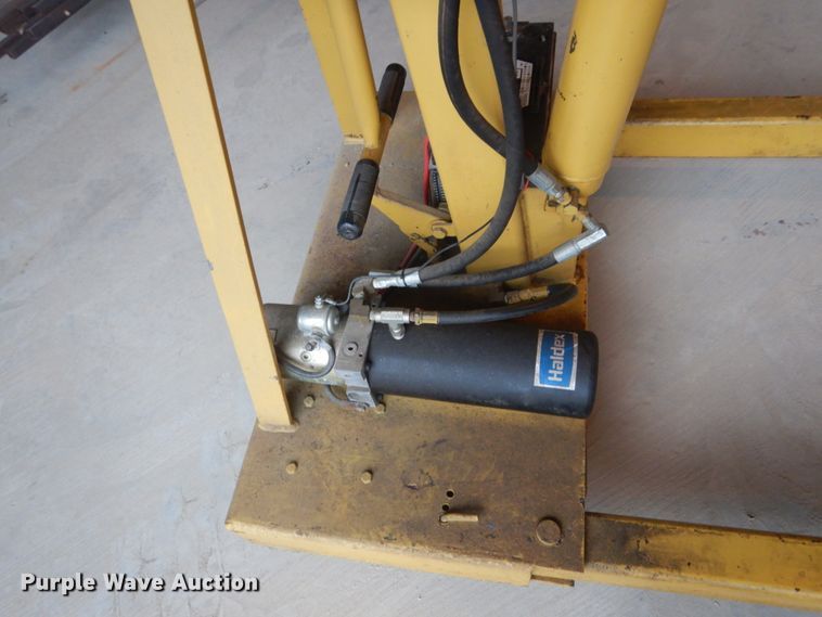 image for item FK9334 Engine hoist