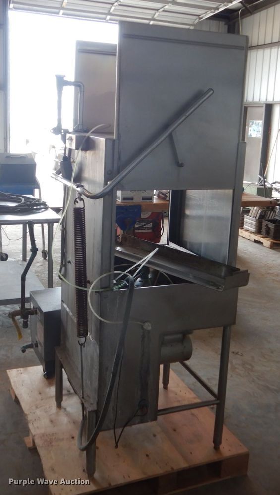 image for item FK9357 Hobart dishwasher