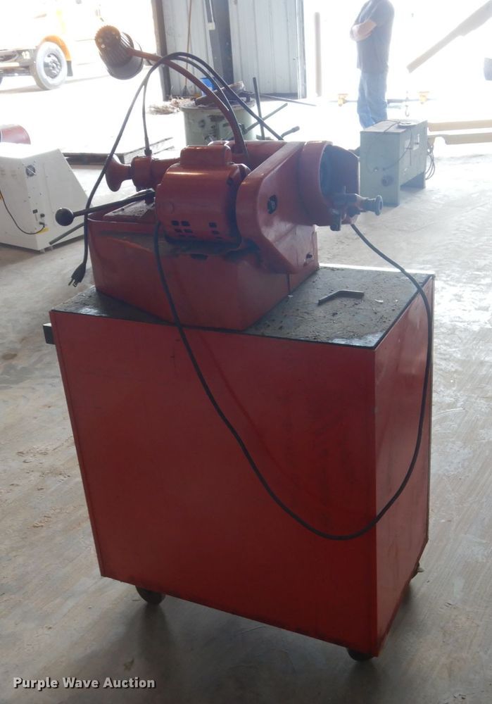 image for item FK9364 Snap-On VR300A valve refacer