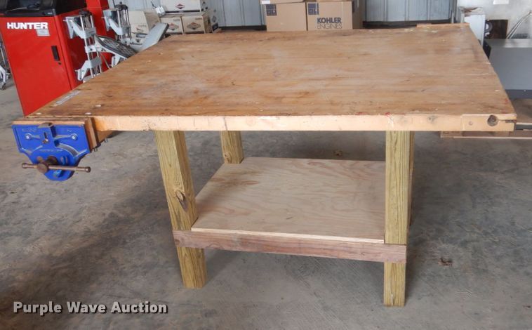 image for item FK9366 Shop table