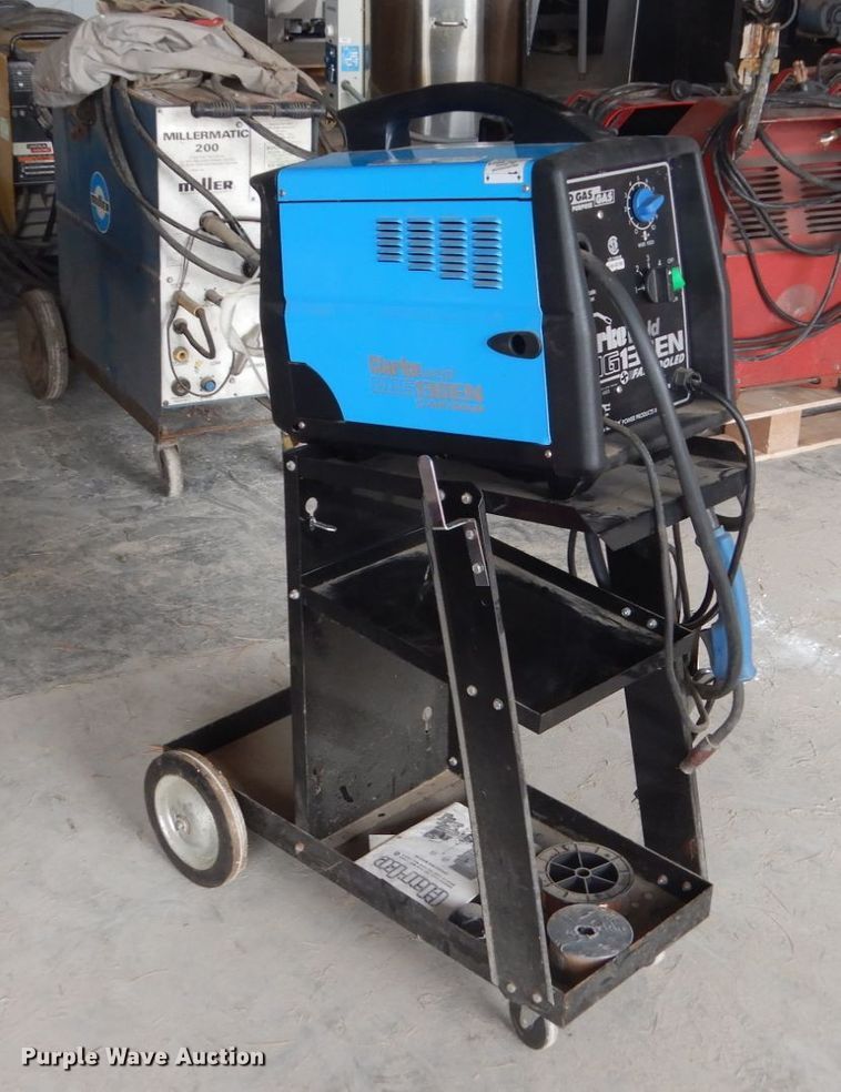 image for item FK9368 Clarke MIG 130EN welder