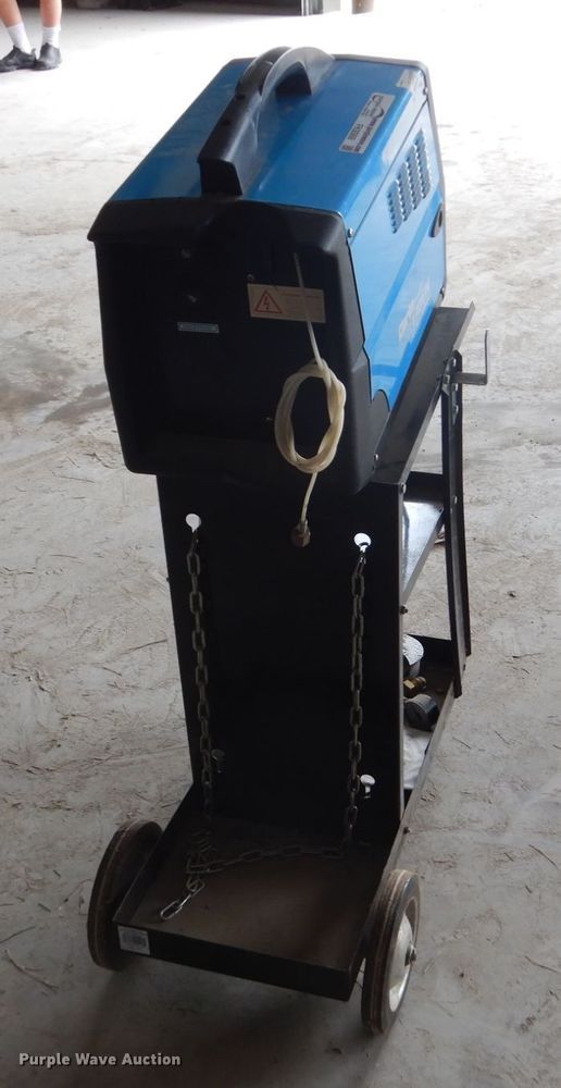 image for item FK9368 Clarke MIG 130EN welder