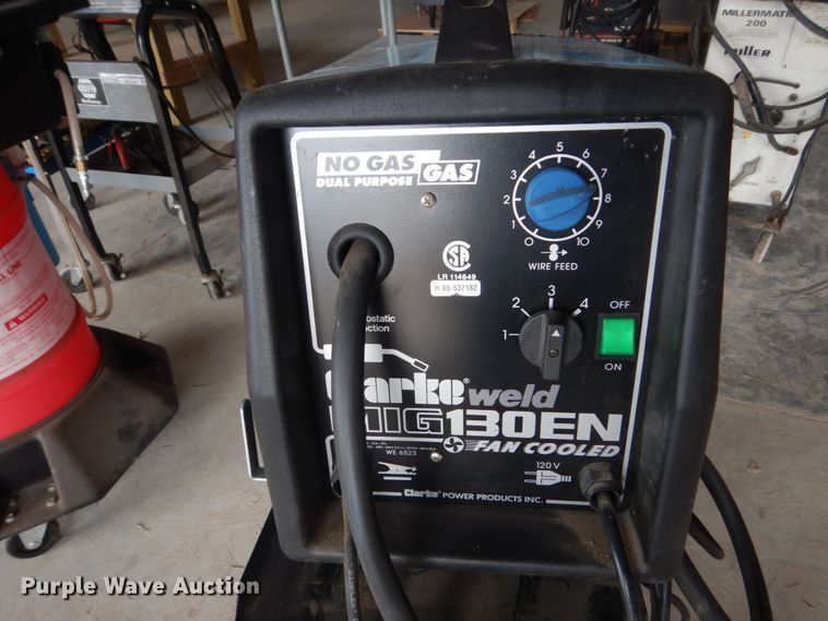 image for item FK9368 Clarke MIG 130EN welder