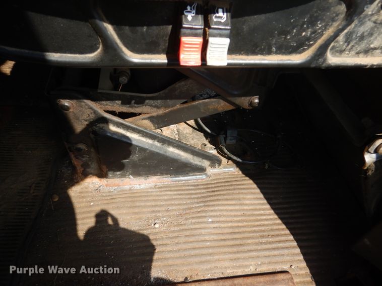 image for item FK9390 1995 Ford L8000  dump truck