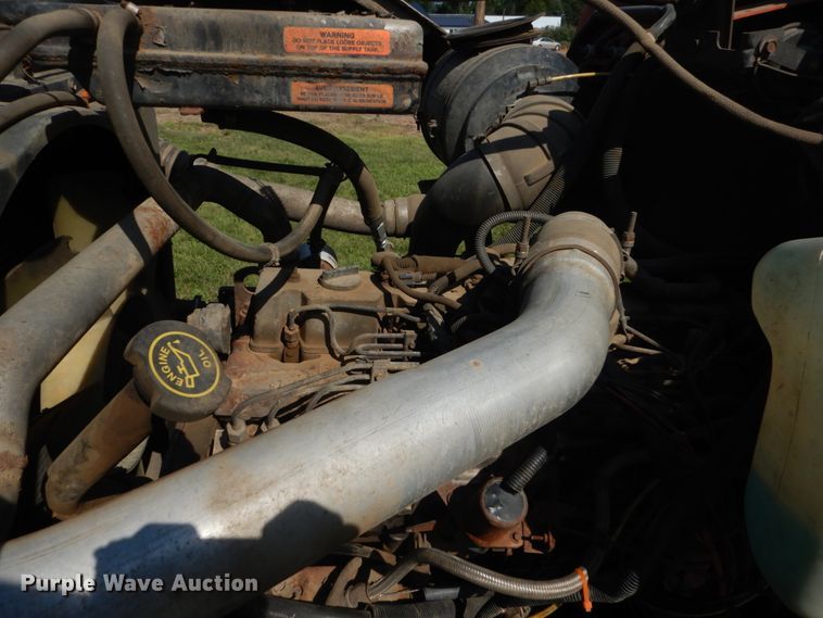 image for item FK9390 1995 Ford L8000  dump truck