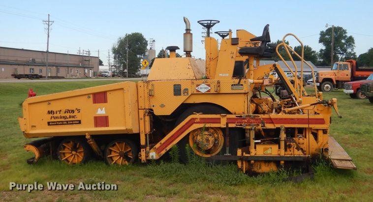 image for item FK9391 Blaw-Knox PF-161  paver