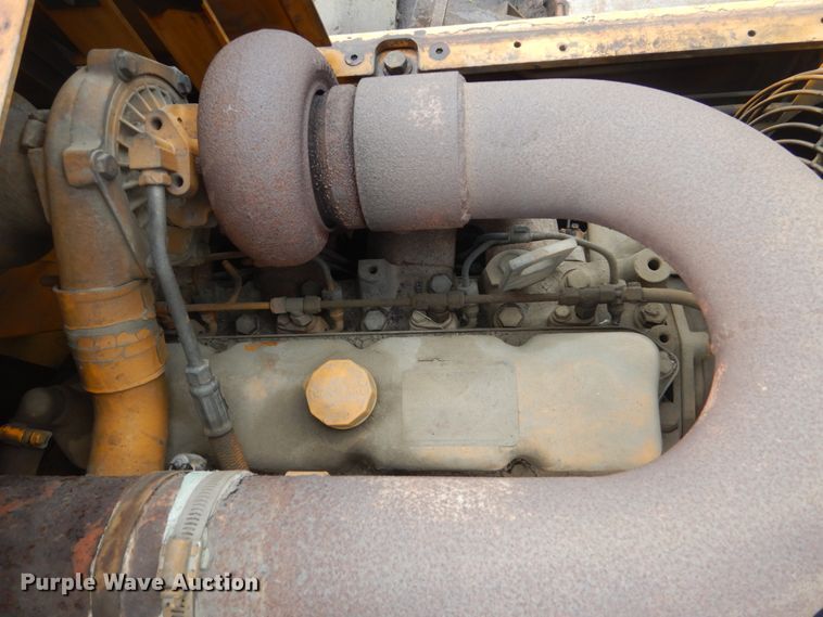 image for item FK9391 Blaw-Knox PF-161  paver