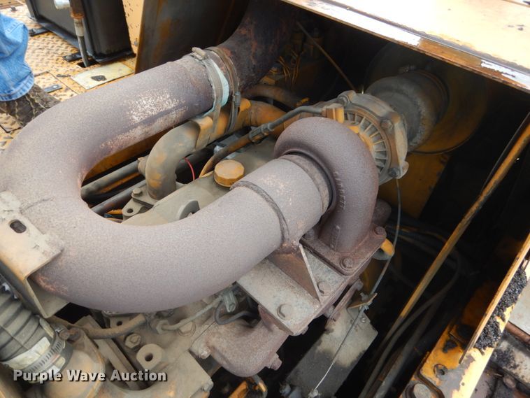 image for item FK9391 Blaw-Knox PF-161  paver