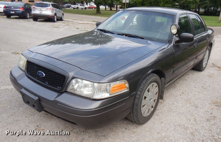 image for item FN9254 2011 Ford Crown Victoria Police Interceptor