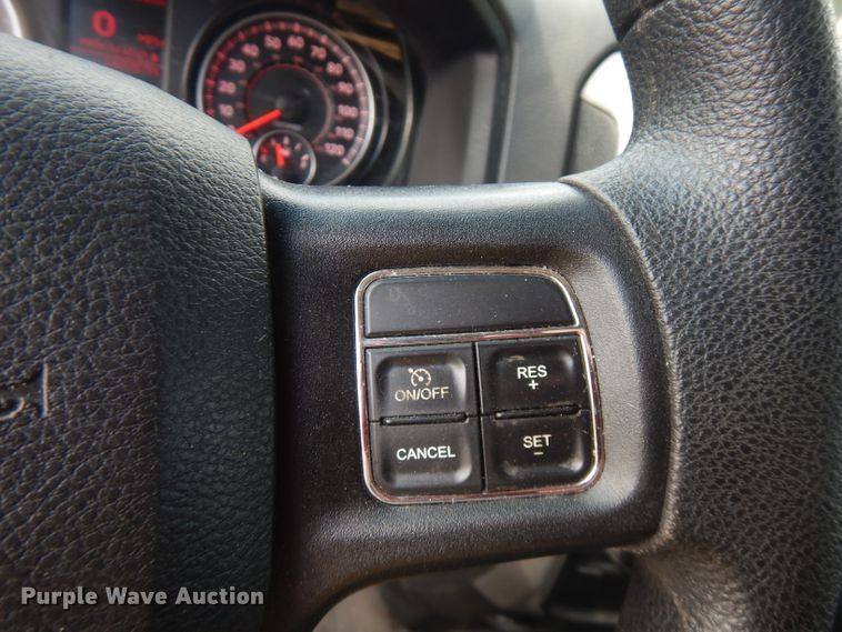 image for item FN9255 2016 Dodge Ram 1500  Crew Cab pickup truck