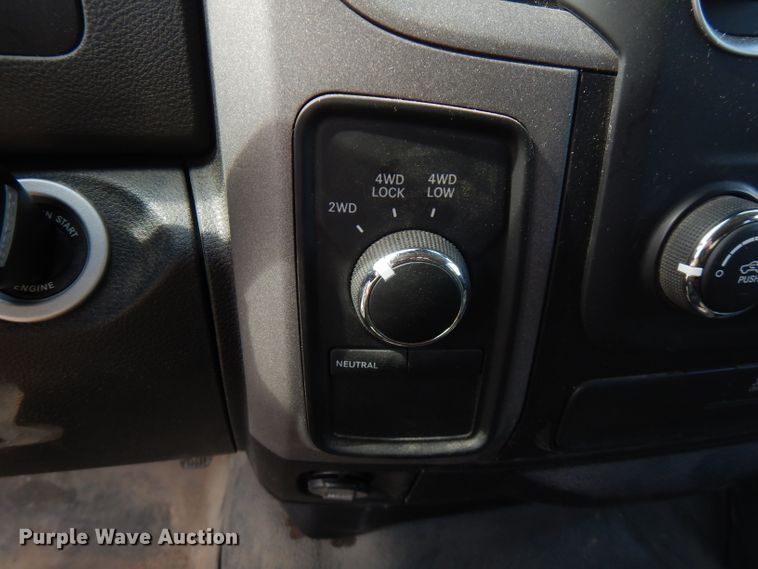 image for item FN9255 2016 Dodge Ram 1500  Crew Cab pickup truck