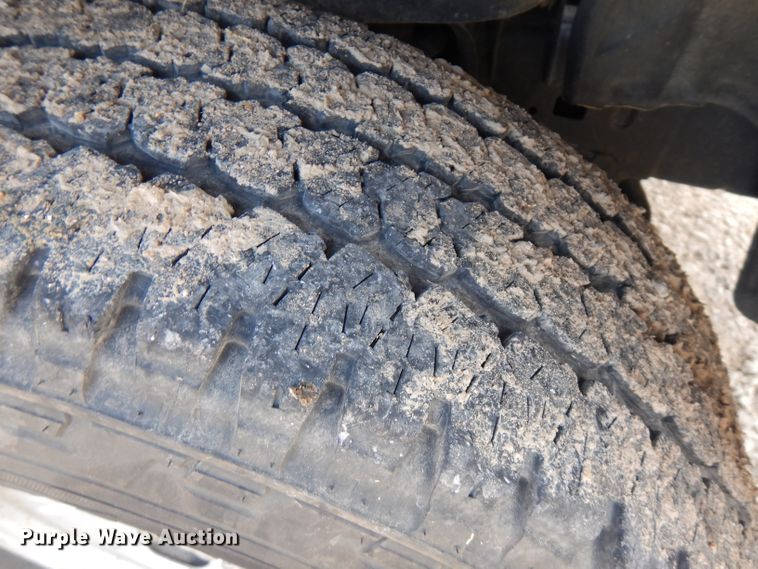 image for item FN9255 2016 Dodge Ram 1500  Crew Cab pickup truck