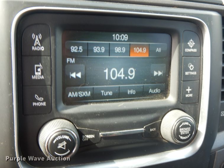 image for item FN9256 2016 Dodge Ram 1500  Crew Cab pickup truck