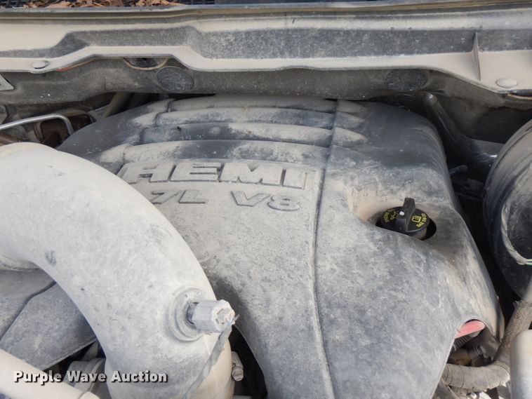 image for item FN9256 2016 Dodge Ram 1500  Crew Cab pickup truck