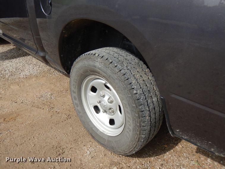 image for item FN9256 2016 Dodge Ram 1500  Crew Cab pickup truck